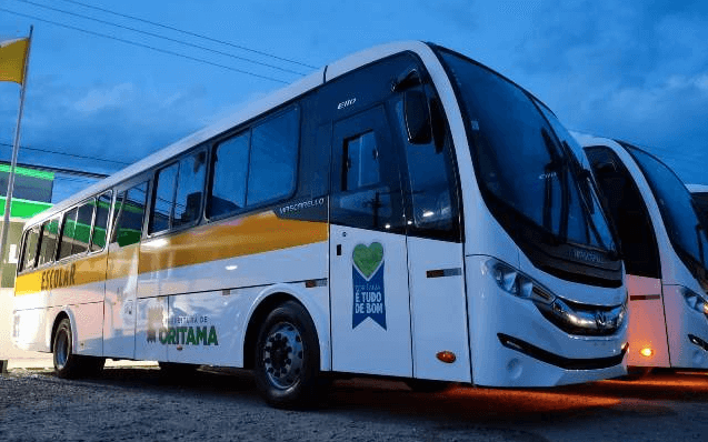Ônibus Escolar